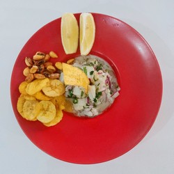 Ceviche de pescado.